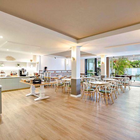 Mercure Cairns Esterno foto